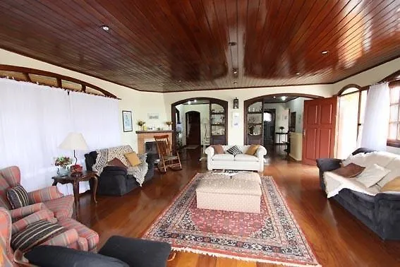 Pousada Vicollo Nostro Alto Da Villa Inglesa Campos do Jordao