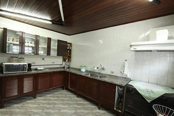 Pousada Vicollo Nostro Alto Da Villa Inglesa Campos do Jordao Guest house