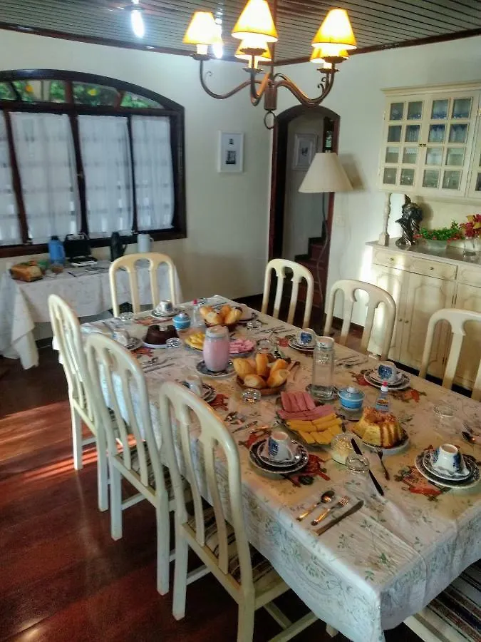 Guest house Pousada Vicollo Nostro Alto Da Villa Inglesa Campos do Jordao